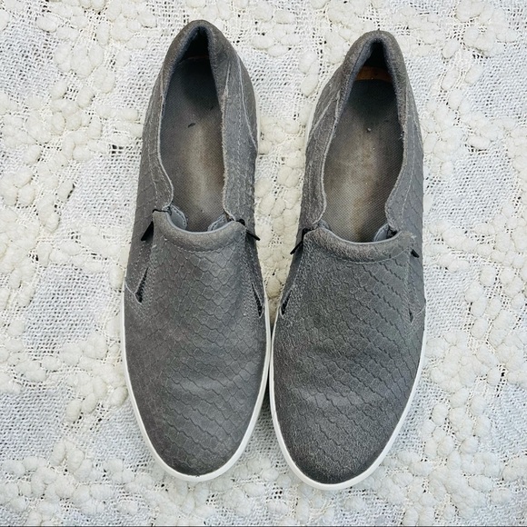 Timberland Sneakers Women's Size Slip On Gray Leather Platform - Picture 2 of 12